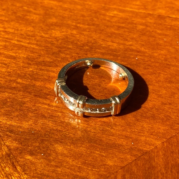 14k White and Yellow Gold Ring with Diamonds - Picture 4 of 13